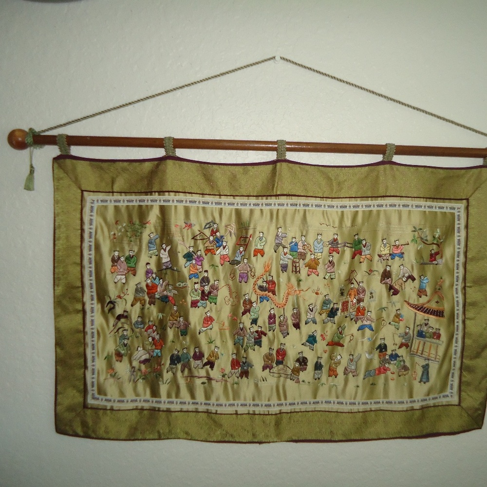 Vintage Asian  Peoples Tapestry Embroidery Silk Size-28x18"